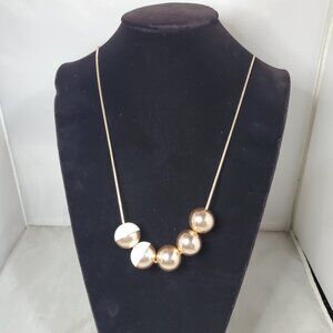 Vetta 5 bead gold chain necklace